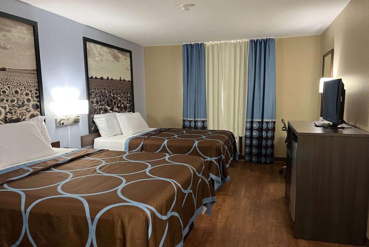 ซูเปอร์ 8 บาย วินด์แฮม อินดีเพนเดนซ์ Hotel Independence ภายนอก รูปภาพ